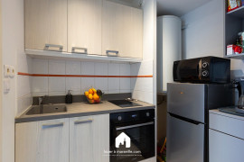 
                                                                                        Location
                                                                                         Studio Belle Ile 2