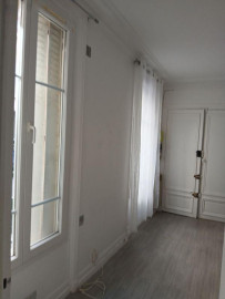 
                                                                                        Location
                                                                                         Studio Bois-Colombes