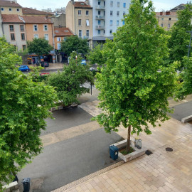 
                                                                                        Location
                                                                                         Studio centre Valence chauffage eau wifii compris