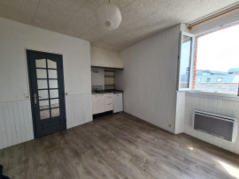 
                                                                                        Location
                                                                                         Studio centre-ville