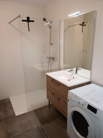 
                                                                                        Location
                                                                                         Studio centre-ville Ferney Voltaire et garage