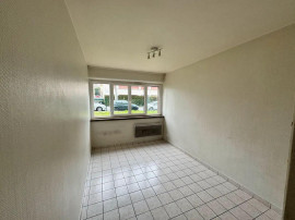 
                                                                                        Location
                                                                                         Studio Clermont Ferrand