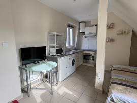 
                                                                                        Vente
                                                                                         Studio - Cœur de Passy - Vue Tour Eiffel