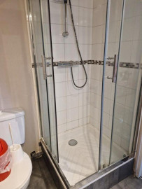 
                                                                                        Location
                                                                                         Studio cosy et bien placé