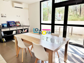 
                                                                                        Location
                                                                                         Studio Cosy proche de la Fac