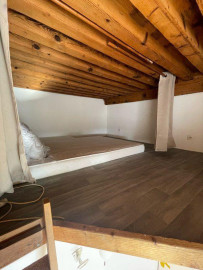 
                                                                                        Location
                                                                                         Studio croix rousse pour Étudiant