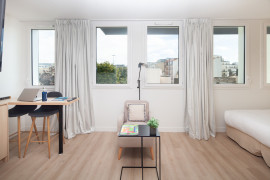 
                                                                                        Location
                                                                                         Studio d'angle côté jardin avec rooftop, salle de sport, home cinéma, services de ménage et maintenance dans une résidence neuve en colivinG (loyer tout inclus)