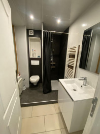 
                                                                                        Location
                                                                                         Studio dans maison de ville