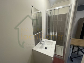 
                                                                                        Location
                                                                                         Studio dans un quartier calme de SAINT-QUENTIN