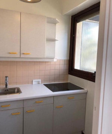 
                                                                                        Location
                                                                                         Studio de 32 m² – Rueil-Malmaison – Proche RER