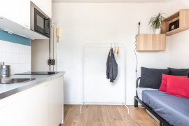 Location
Studio de prestige au coeur de Paris (loyer tout inclus)