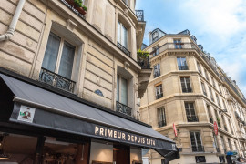 Location
Studio de prestige au coeur de Paris (loyer tout inclus)