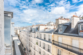 Location
Studio de prestige au coeur de Paris (loyer tout inclus)