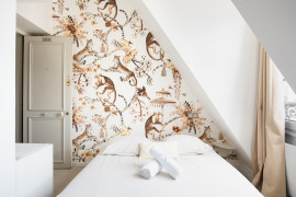 Location
Studio de prestige au coeur de Paris (loyer tout inclus)