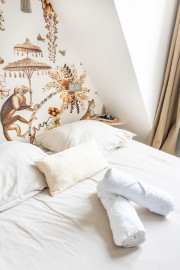 Location
Studio de prestige au coeur de Paris (loyer tout inclus)