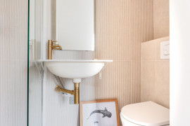Location
Studio de prestige au coeur de Paris (loyer tout inclus)