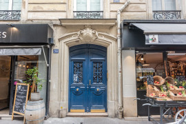 Location
Studio de prestige au coeur de Paris (loyer tout inclus)