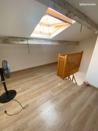 
                                                                                        Location
                                                                                         Studio en duplex - 30m2 Marseille