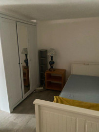 
                                                                                        Location
                                                                                         Studio étudiant(e)