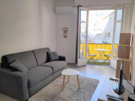 
                                                                                        Location
                                                                                         Studio étudiant Nice-Etoile