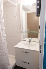 
                                                                                        Location
                                                                                         Studio étudiant proche des centres universitaires