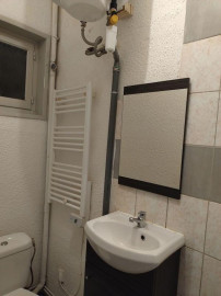 
                                                                                        Location
                                                                                         Studio ETUDIANT (proche LA CATHO)