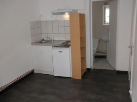 
                                                                                        Location
                                                                                         Studio fonctionnel 15m² libre de suite à la Hotoie