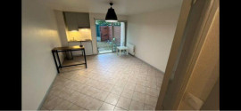 
                                                                                        Location
                                                                                         Studio + jardin Rangueil