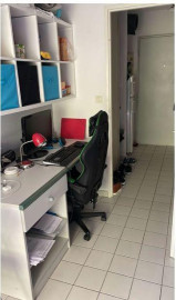 
                                                                                        Location
                                                                                         Studio Laënnec Lyon 8e