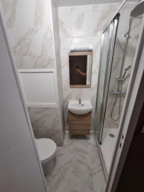 
                                                                                        Location
                                                                                         Studio levallois refait a neuf