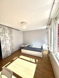 
                                                                                        Location
                                                                                         Studio lumineux 26m2