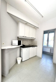 
                                                                                        Location
                                                                                         Studio lumineux 26m2