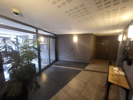 
                                                                                        Location
                                                                                         Studio Lumineux Asniere - Vue tour Eiffel