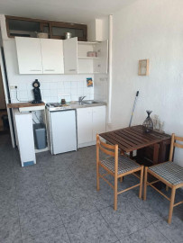 
                                                                                        Location
                                                                                         Studio Marseille chartreux
