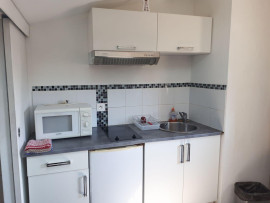 
                                                                                        Location
                                                                                         Studio meublé 14m² rue Naujac à Bordeaux