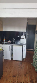 
                                                                                        Location
                                                                                         Studio meublé 15m² proche de la Victoire