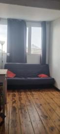 
                                                                                        Location
                                                                                         Studio meublé 15m² proche de la Victoire