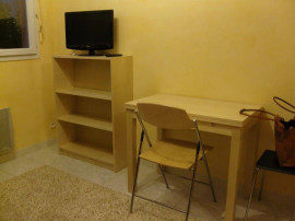 
                                                                                        Location
                                                                                         Studio meublé 17m² Aix en Provence Saint-Mitre