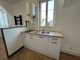 Location
Studio meublé 18m2 à 2min de la gare
