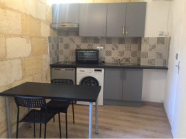 
                                                                                        Location
                                                                                         Studio meublé 18m2 Gare St Jean