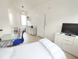 
                                                                                        Location
                                                                                         Studio meublé 19,77 m² Proche CHU Sud