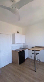 
                                                                                        Location
                                                                                         Studio meublé 20 m² avec vue exceptionnelle