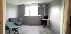 
                                                                                        Location
                                                                                         Studio meublé 20m2