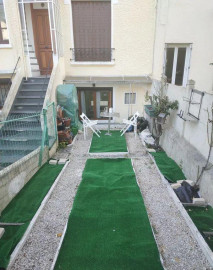 
                                                                                        Location
                                                                                         Studio meublé 20m2 avec jardin privatif-parking
