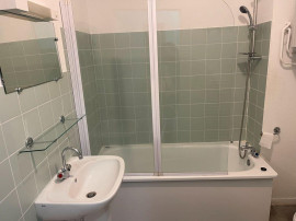 
                                                                                        Location
                                                                                         Studio meublé 20m2 Orléans centre