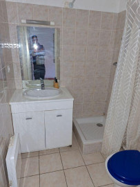 
                                                                                        Location
                                                                                         Studio meublé 21m²