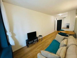 
                                                                                        Location
                                                                                         Studio meublé 21m² refait Metro RANELAGH