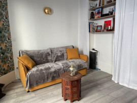 
                                                                                        Location
                                                                                         Studio meublé 22m2 entièrement rénové Coulée verte