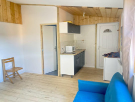 
                                                                                        Location
                                                                                         Studio meublé 24m2 à louer au sein d'une écurie