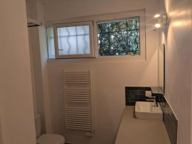
                                                                                        Location
                                                                                         Studio meublé 31 m²
